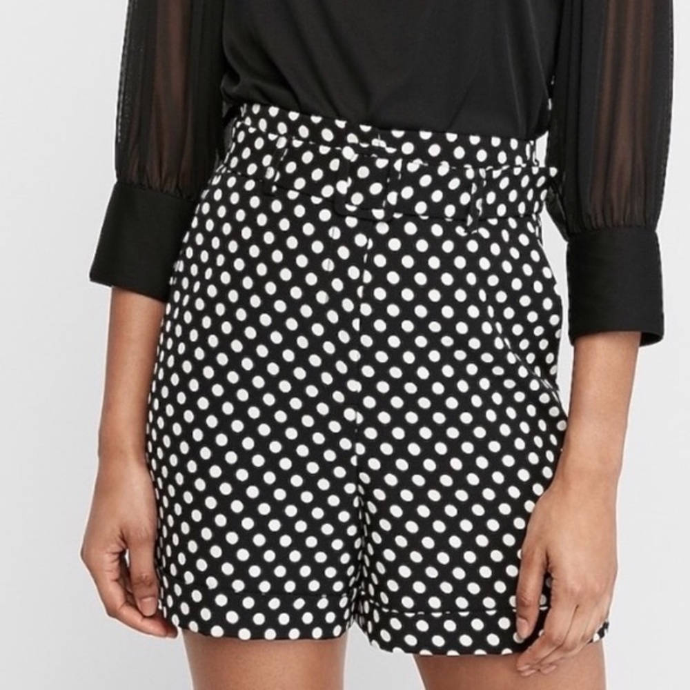 Express Women 6 Black Polka Dot Preppy Belted Extreme High Rise Bermuda Shorts